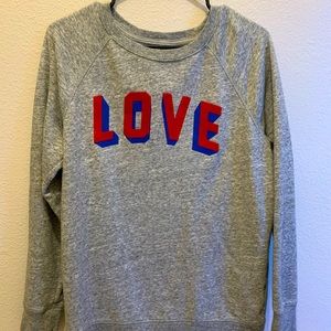 Light sweatshirt with LOVE
